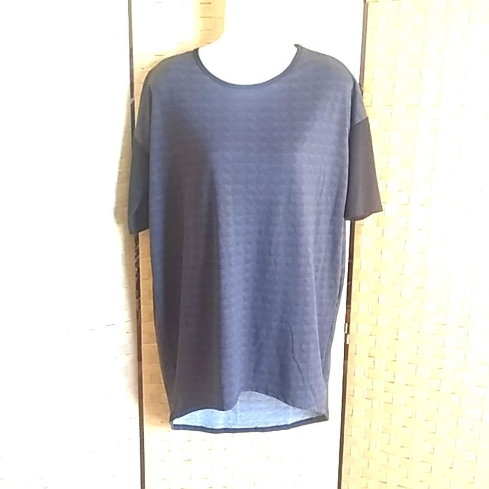 Womens New LuLaRoe T-shirt Size XXS